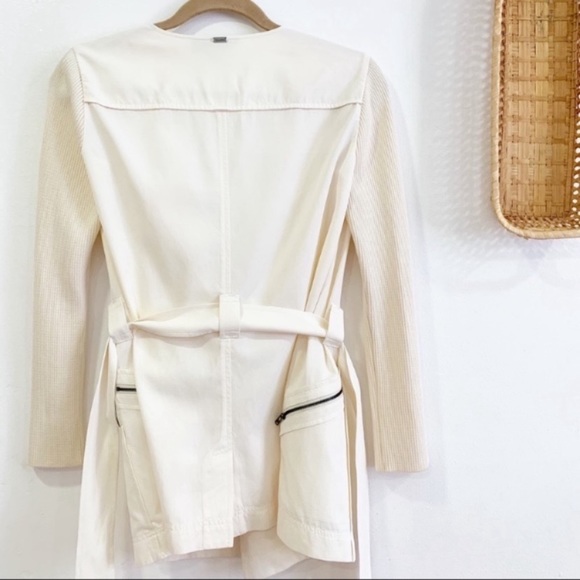 St. John Zip Front Belted Jacket w/ Zip Pockets - Picture 7 of 8